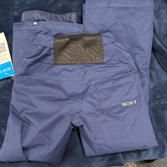 Girls Roxy Snow Pants - Picture 3 of 3